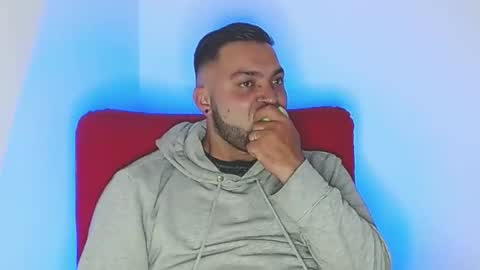 Stiven - online show from March 15, 6:29 am