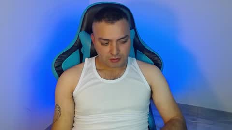 Stiven - online show from July 25, 9:57 pm
