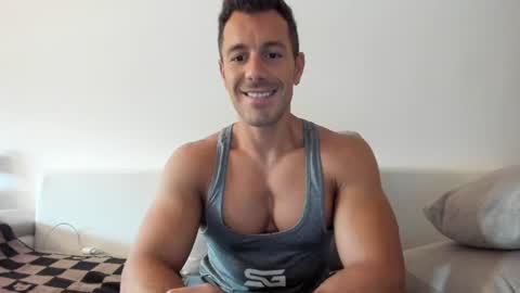 roberto4ever online show from July 18, 4:03 am
