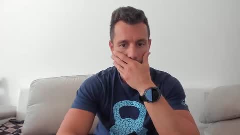 roberto4ever online show from August 5, 9:28 am