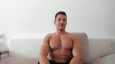 roberto4ever online show from June 18, 10:53 am