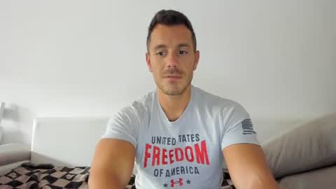 roberto4ever online show from July 28, 2:05 pm
