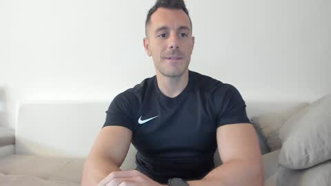 roberto4ever online show from April 29, 8:52 am