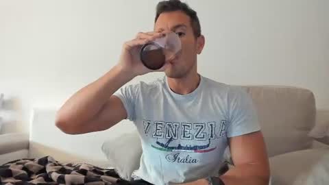 roberto4ever online show from July 7, 5:20 am