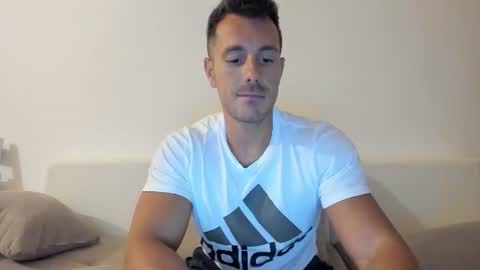 roberto4ever online show from July 12, 6:11 pm
