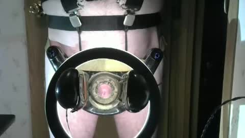 Robodickmilker online show from December 14, 6:56 am