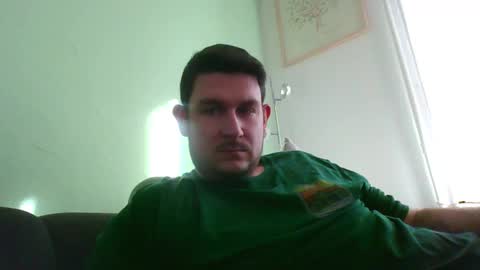 Robin online show from February 15, 12:15 pm