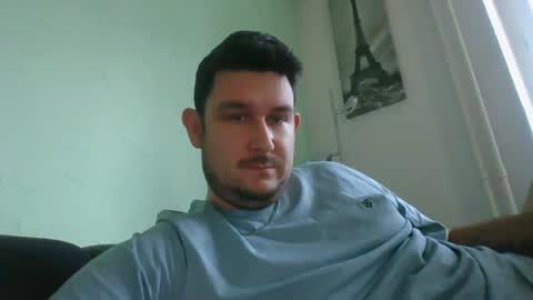 Robin online show from February 10, 2:26 pm