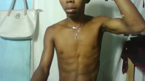 rocardo1510 online show from March 6, 6:52 am