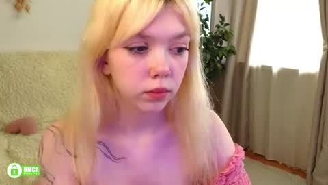 rochelle_dolly online show from June 13, 1:54 pm
