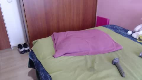 Snapshot of rochelle_xxx chatting on February 13, 1:59 pm Rochelle online show from February 13, 1:59 pm