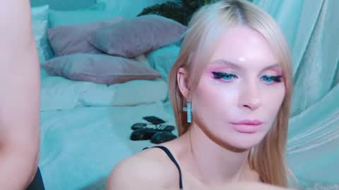 Lina and Den online show from April 25, 1:41 pm