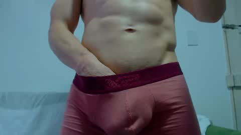 rocky muscle online show from June 19, 9:21 pm