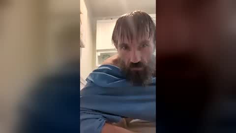 rogerwooddell691 online show from June 11, 12:32 am