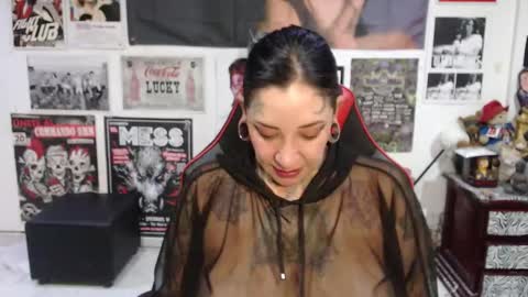 Rolly online show from November 19, 10:30 pm