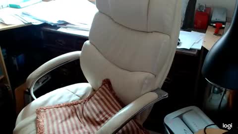 rolydawe online show from March 24, 12:00 pm