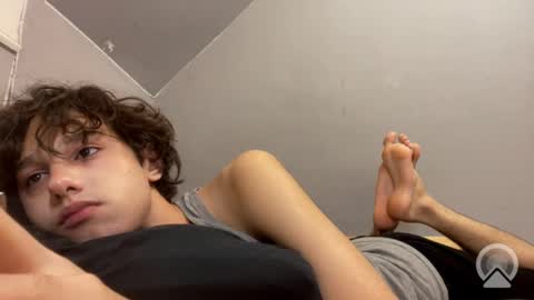 roma_shyguy_ online show from April 29, 5:30 pm