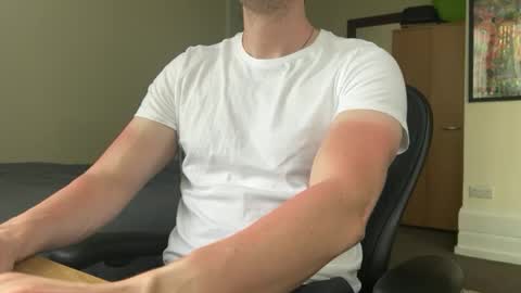 romanbrit online show from May 30, 4:38 pm