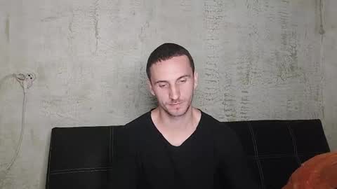 romangold4 online show from April 29, 4:23 pm