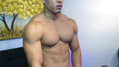 romano_kentt12 online show from April 30, 12:37 am