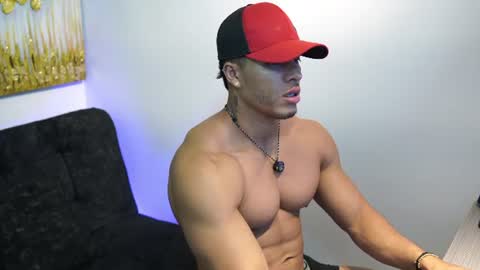 romano_kentt12 online show from June 20, 1:01 am