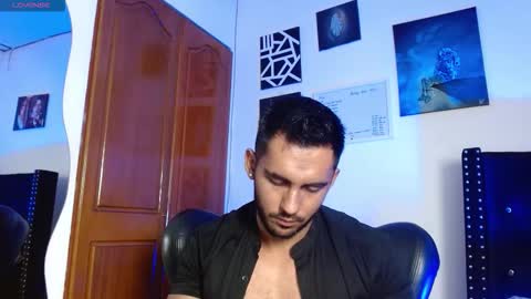Roman online show from March 19, 8:03 pm