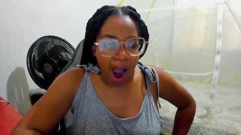 Is A Belle online show from October 26, 4:06 pm