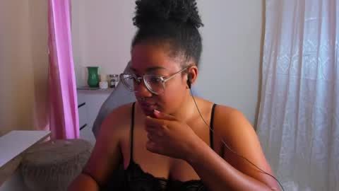 Is A Belle online show from May 7, 12:34 pm