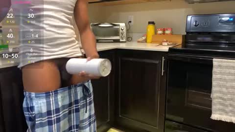 romeotyn online show from March 17, 7:30 pm