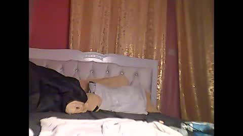 Romina 26 online show from May 1, 9:31 pm