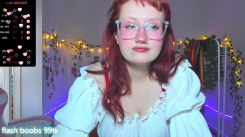 Snapshot of roniya_v chatting on March 8, 11:48 am Spicy lady Kristy online show from March 8, 11:48 am