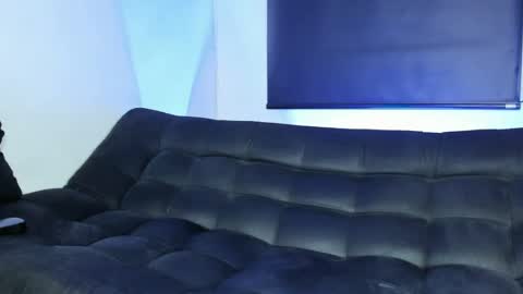 Ronnie online show from July 30, 6:30 pm