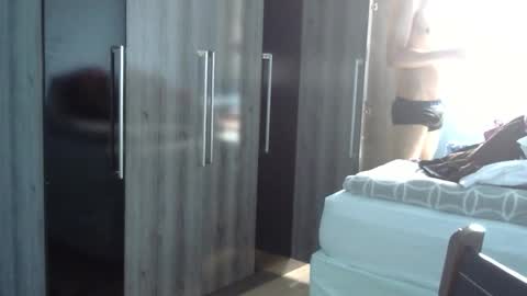 ronny online show from February 3, 8:13 pm