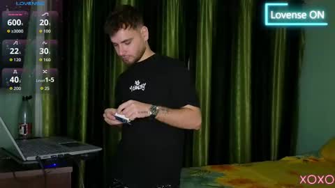 Ronny online show from December 19, 10:05 pm