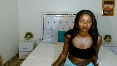 Rorenah online show from June 12, 2:54 am
