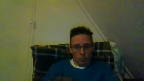 rororober online show from February 3, 2:43 pm