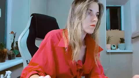 rosa843850 online show from September 13, 6:10 pm