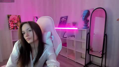 Viola online show from April 30, 8:19 am