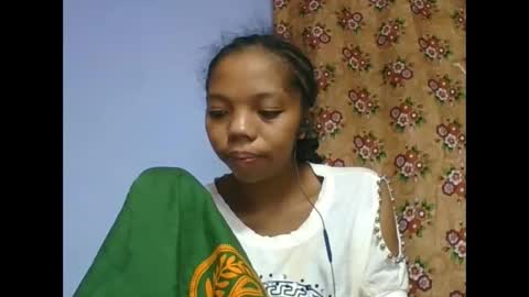 rosah225127 online show from May 9, 9:26 am