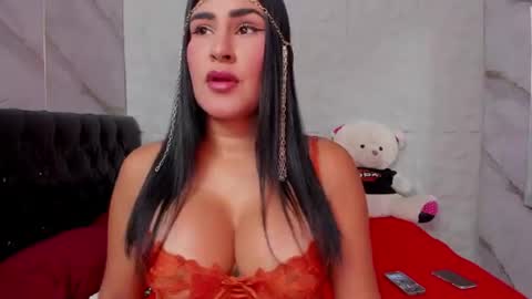 ROSALIA insta rosalia 10hoot online show from July 27, 7:22 pm