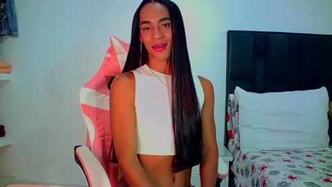 Rosalinda online show from June 18, 4:07 am