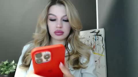 Rosalina online show from April 23, 12:51 pm