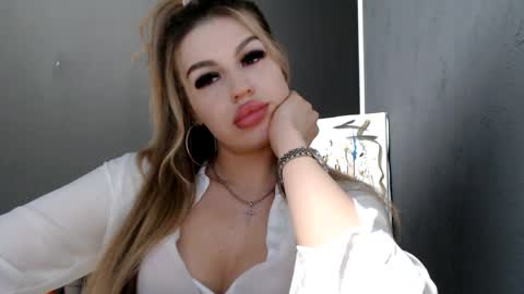 Rosalina online show from July 4, 1:48 pm