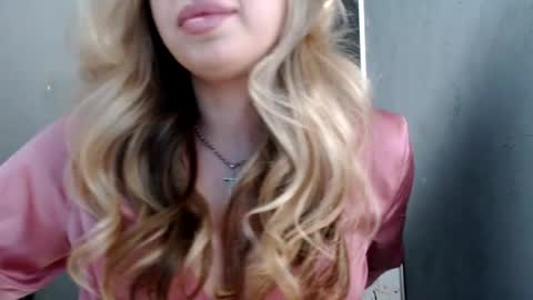 Rosalina online show from July 26, 1:20 pm