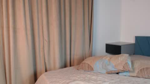 Rosalyn online show from March 14, 5:28 pm