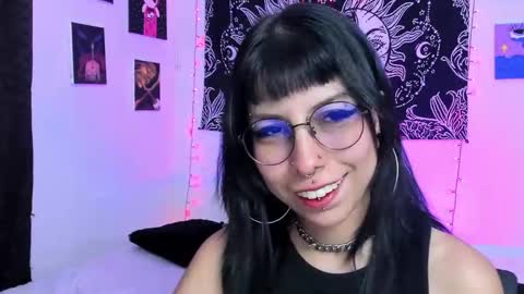 Ally online show from February 4, 8:46 pm