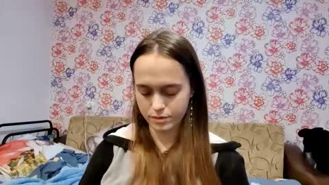 Sophie online show from November 28, 5:37 am