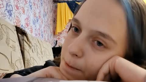 Sophie online show from November 27, 5:26 am