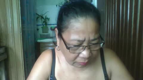 rosebelle66 online show from June 3, 2:14 am