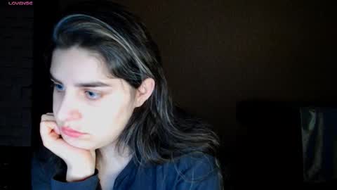 Rose online show from February 21, 3:04 pm